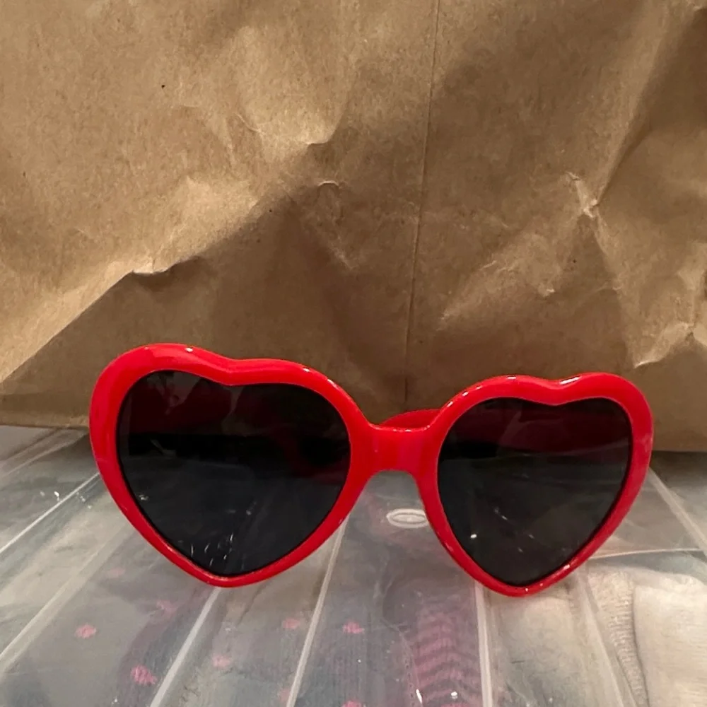 Heart-Shaped Red Kids‎ Sunglasses